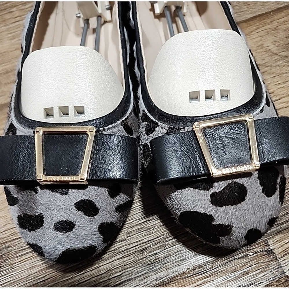 Cole Haan Womens Leopard Calf Hair Patent Leather Wedge Shoes 9.5 B Cheetah Gray - Picture 2 of 13